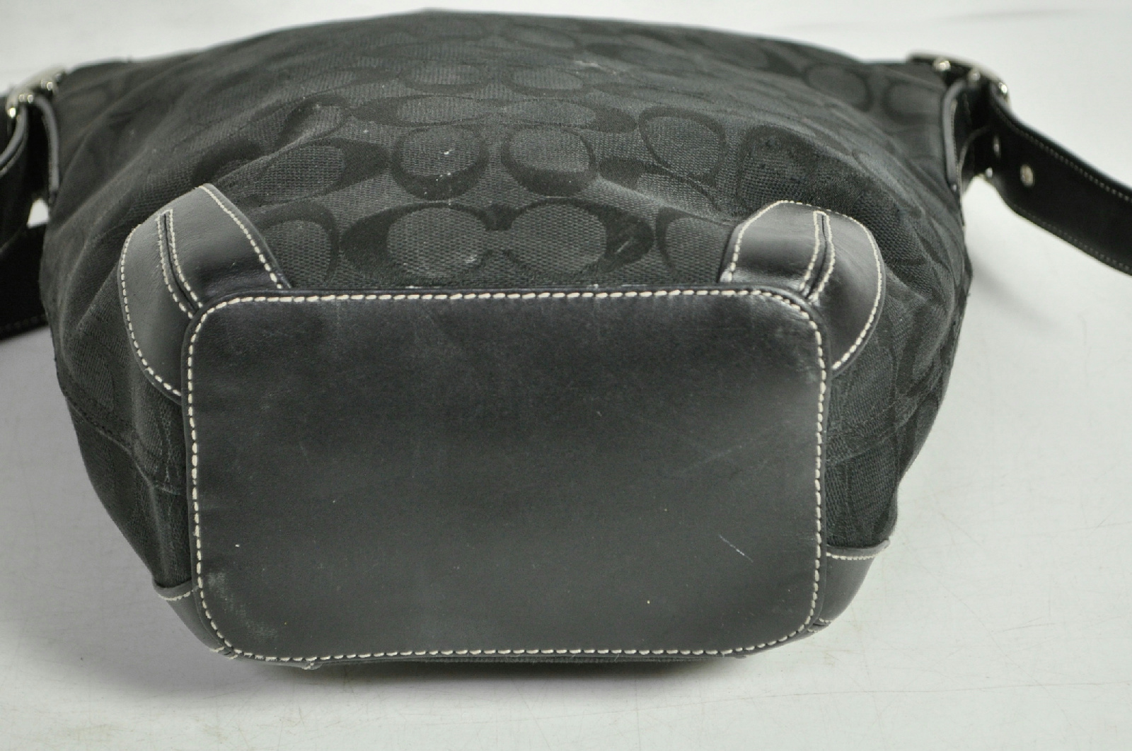 Coach Black Signature Top Zip Buckle Strap Hobo Shoulder Bag | eBay