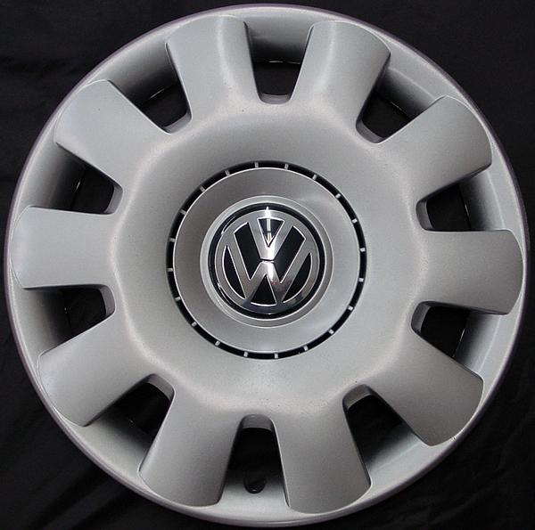 01 11 Volkswagen Jetta Golf 15 61538 Hubcap 10 Slot Wheel Cover