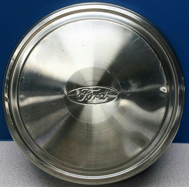 Ford econoline hubcaps #4